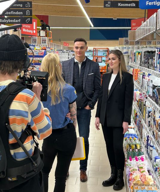 Blick hinter die Kulissen bei der Serie Die Filialhelden