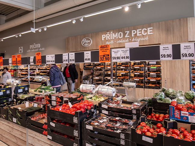 interiér prodejny Lidl
