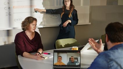 Besprechung im Konferenzraum