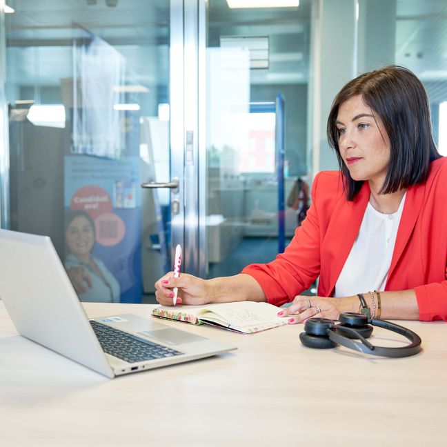 Collega donna area HR