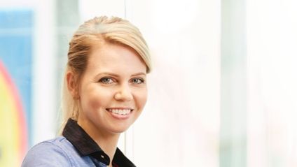 Verkäuferin an der Kasse