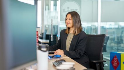 Collega area Vendite in ufficio