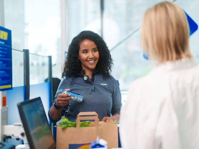 lidl_career-vax_med_oss-06-1to1-1080x1080.jpg