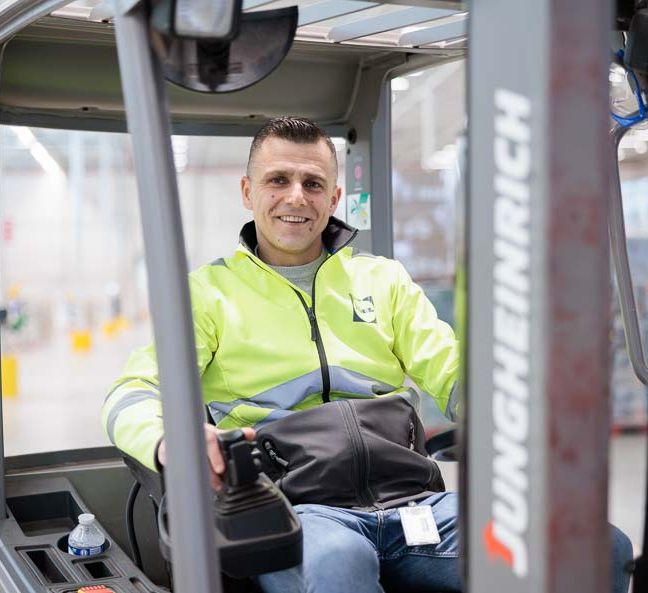 reachtruckchauffeur-distributiecentrum-venlo