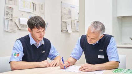 assistant store manager firma