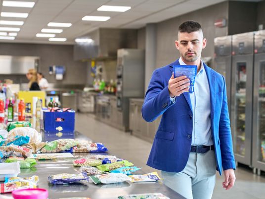 Buyer in cucina