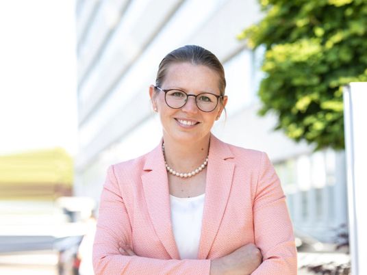 Janine, Mitglied der Geschäftsleitung