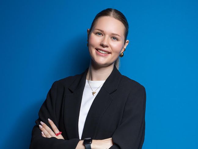 Ansprechpartnerin Alina Luisa Hanning