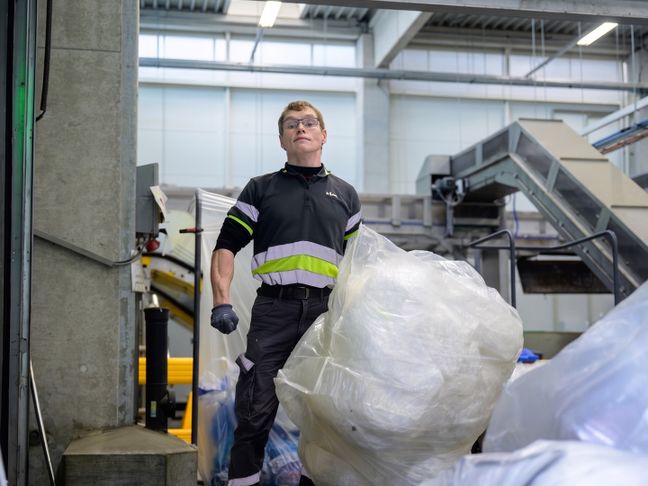 Lidl collega afvalverwerking met vuilniszak in distributiecentrum